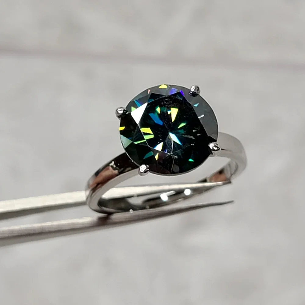 Moissanite 5+ Carat Solitare Ring